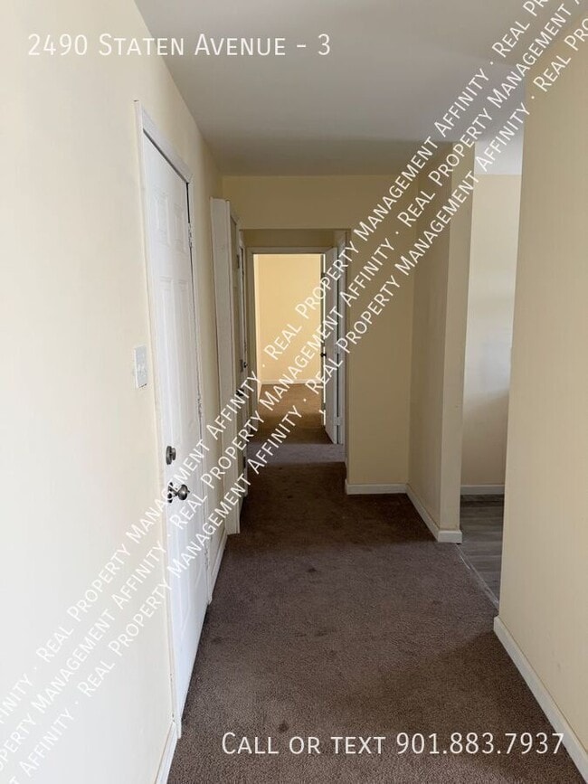 Photo - 2490 Staten Ave Unit 3