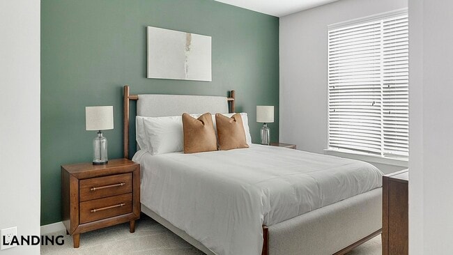 Photo - 2120 N Brevard St Unidad 251