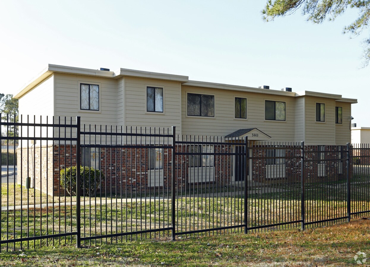 Presidential West Apartments - Presidential West Apartments