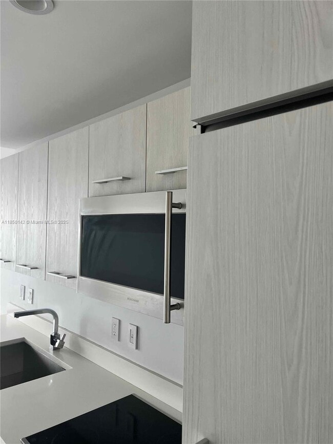Photo - 45 SW 9th St Unit 2809