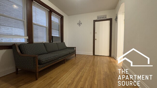 Photo - 6855 W Addison St Unit 1R