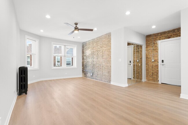Photo - 7383 N Damen Ave Unit 3W