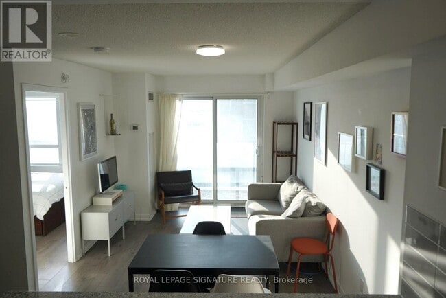 Photo - 1410 Dupont St Unit 2208