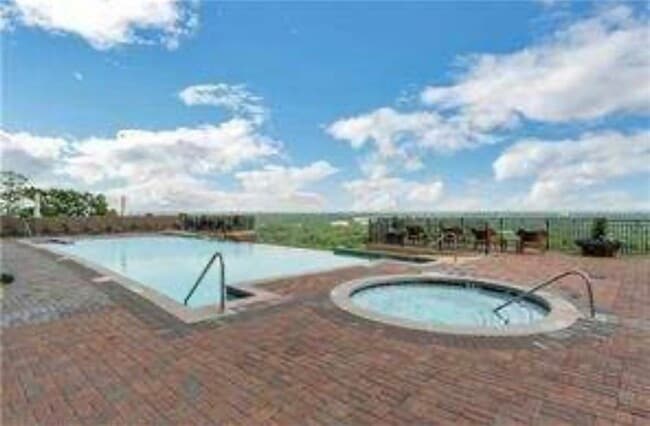 Photo - 2950 Mt Wilkinson Pkwy SE Unit 411