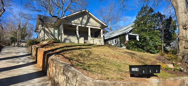 Building Photo - 1224 Hosea L Williams Dr NE Unit B