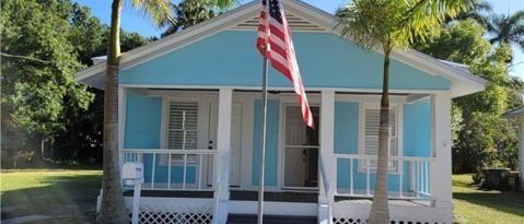 Photo - 1603 Woodford Ave