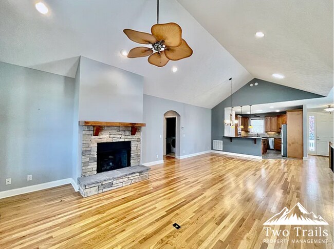 Photo - LUXURY MOUNTAIN LIVING IN GATED COMMUNITY