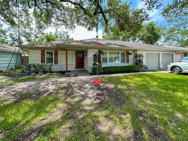 Photo - 3107 Broadmead Dr