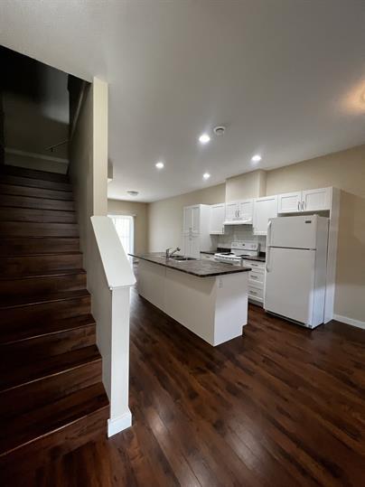 Photo - 10904-10102 102 Ave