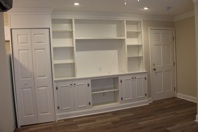 Photo - 720 N Monroe St Unit 5