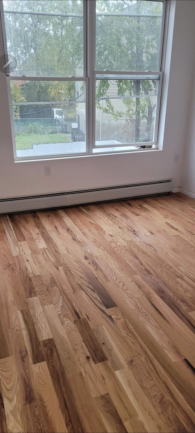 Photo - 500 HAWTHORN Ave Unit 3A