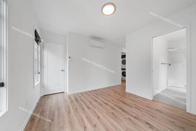 Photo - 350DD Unit 1116 SE Lincoln