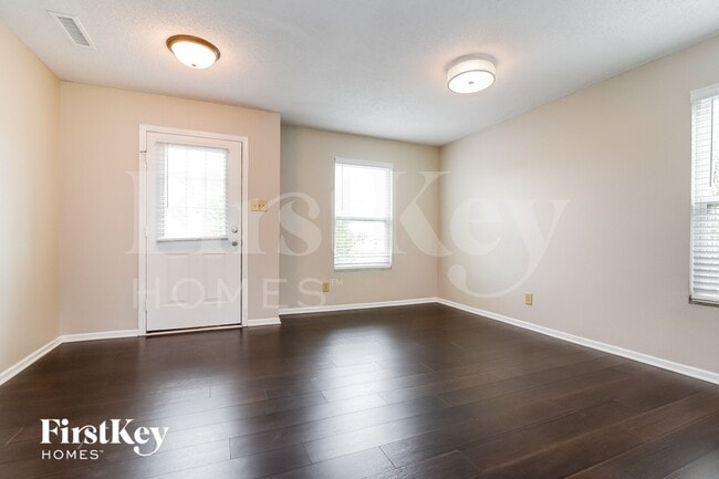 Photo - 961 Springside Ct