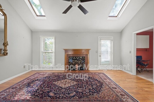 Photo - 1239 Cornwallis Dr