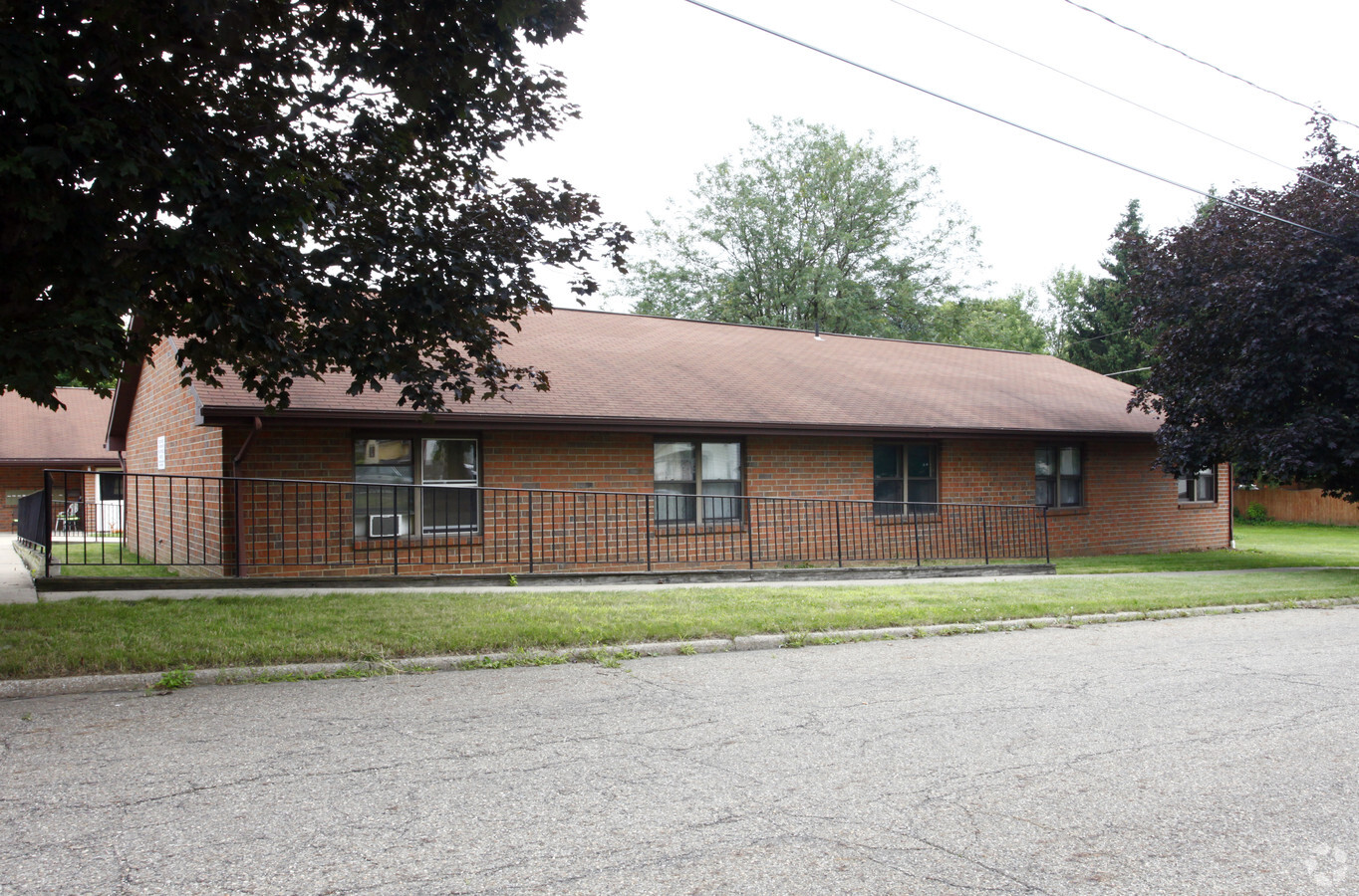 Photo - Penn Square Apartments