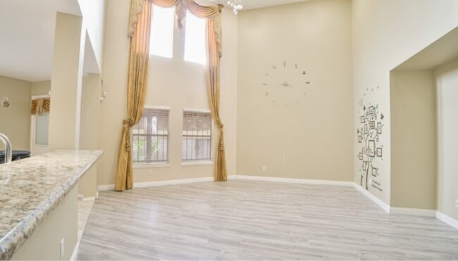 Photo - 12819 Wisteria Park Dr