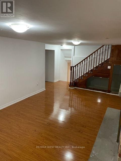 Photo - 43 Montjoy Crescent