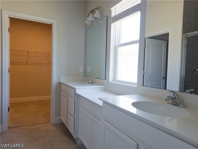 Photo - 16380 S Port Harbor Blvd