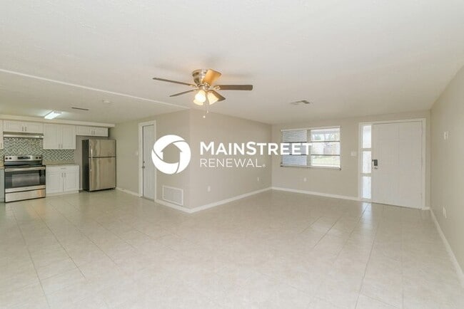 Photo - 3 Bedroom Pet-Friendly Home in Holiday, FL...