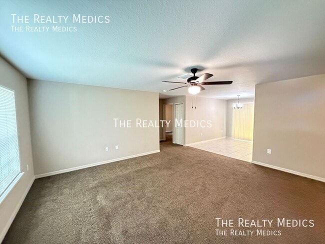 Photo - 4864 SE 137th Pl