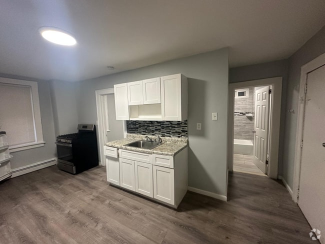 Building Photo - 134 E Jersey St Rental