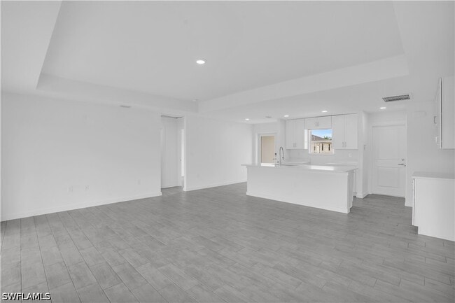 Photo - 3315 7th St SW