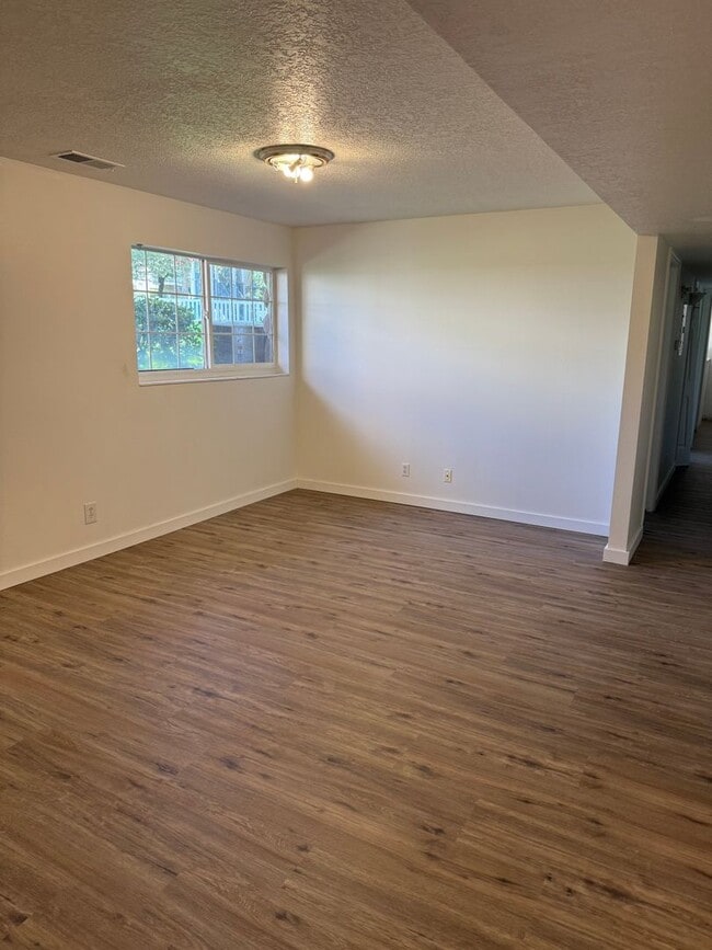Photo - 1388 N 1300 W