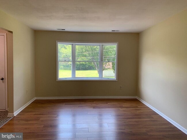 Building Photo - 249 Periwinkle Ave Rental