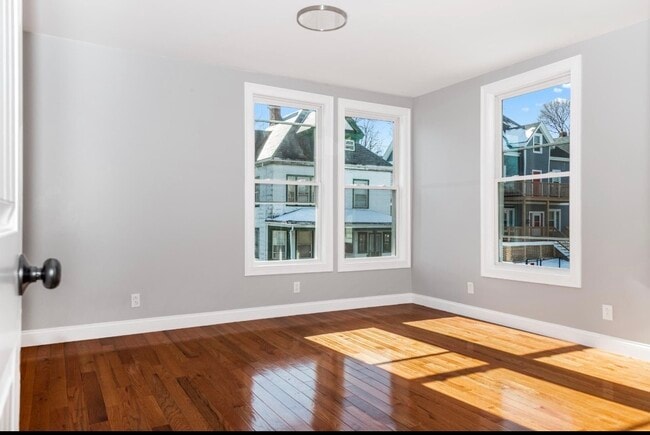 Photo - 16 Gaston St Unit 2F