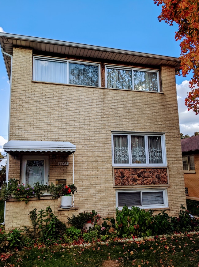 Photo - 4447 N Melvina Ave Condo Unit 1