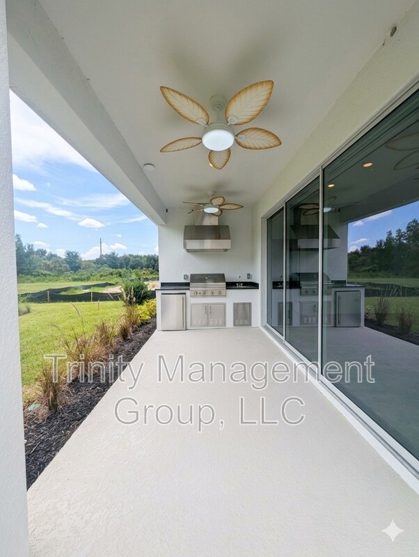 3874 Fraccareta Wy