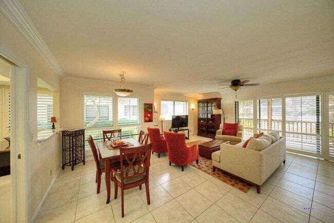 Photo - 479 Bracken Wood Ln N