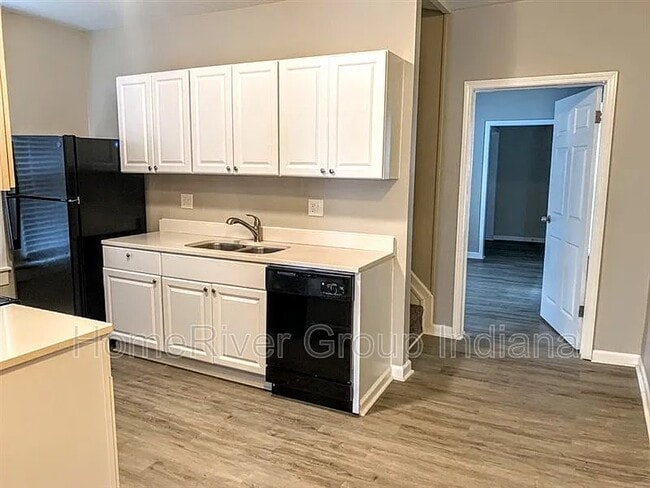 Photo - 226 Elliott Ave