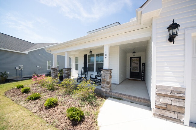 Photo - 107 Prescott Cir