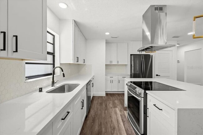 Photo - 11218 Creek View Dr