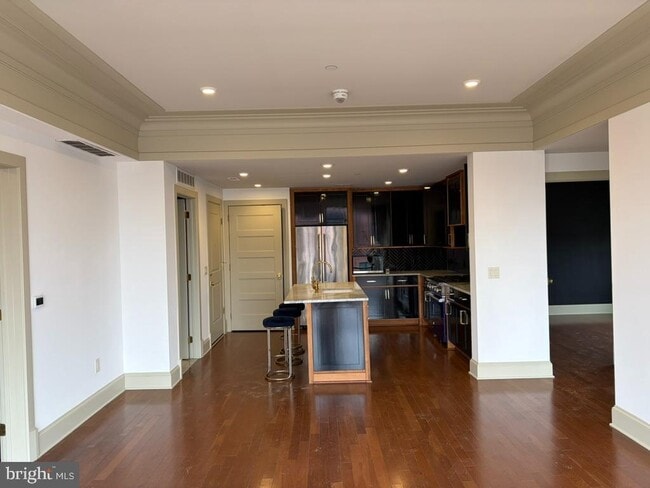 Photo - 1301 H St NE Unidad PH-7