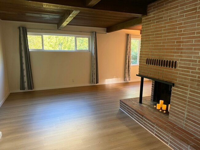 Photo - 1609 Magazine St