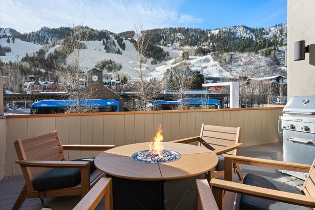 Photo - 447 E Cooper Ave Unidad 1