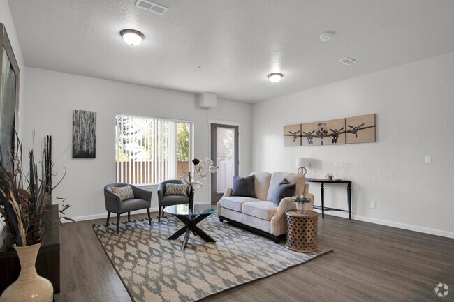 Building Photo - Centennial Pines Rental