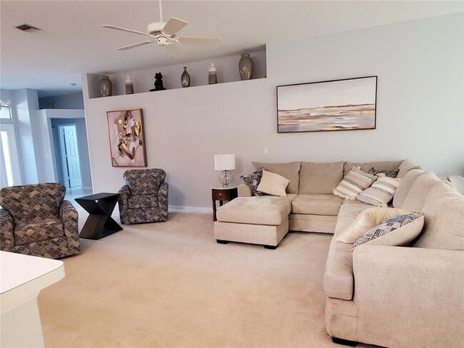 1141 Southlake Ct