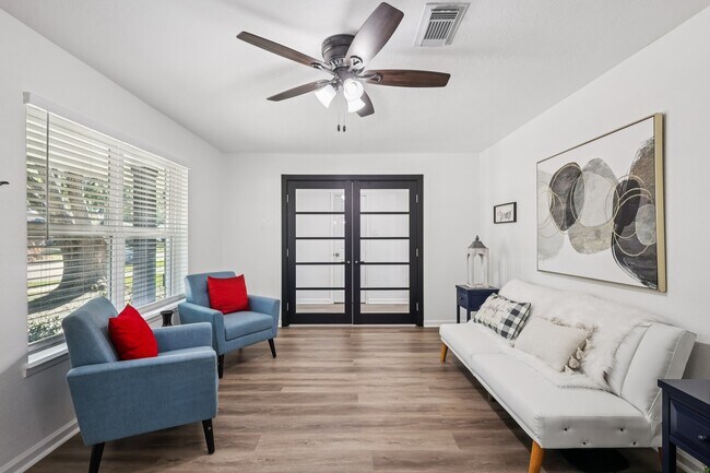 Photo - 15322 Torry Pines Rd