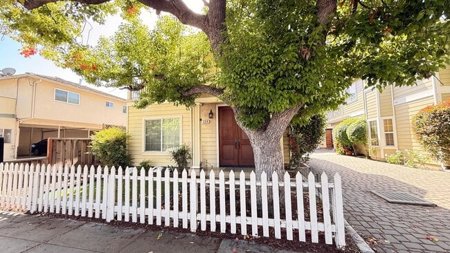 Photo - Spacious & Modern 4 Bedroom Home in Prime San Jose Location!