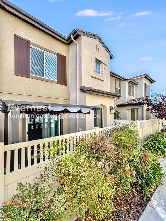 Photo - 44064 Calle Luz