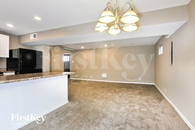 Photo - 17801 Old Jamestown Rd