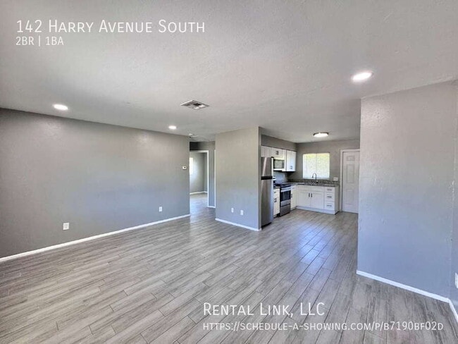 Photo - 142 Harry Ave S