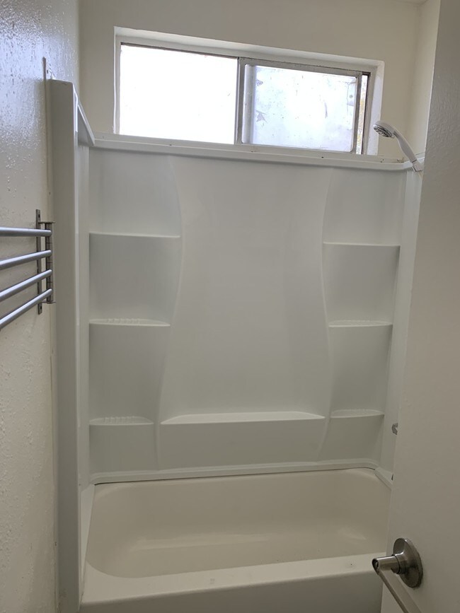 Photo - Sunnycrest Canoga