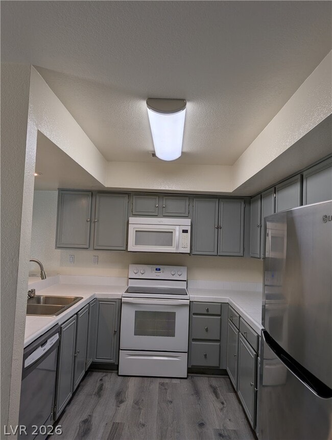 Photo - 4440 Woodpine Dr Unidad 108