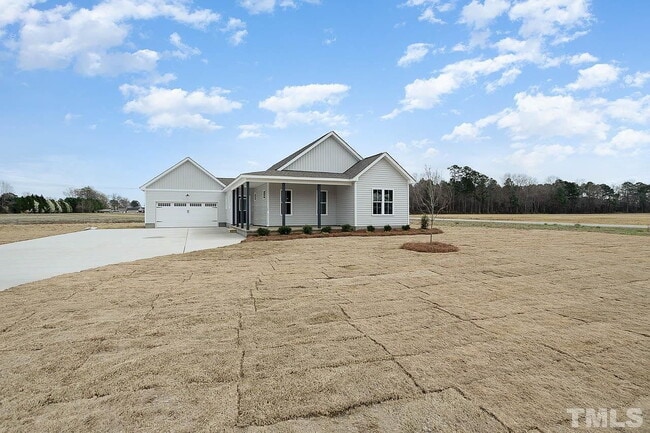 Building Photo - Single Family Home