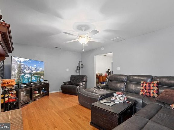 Photo - 8313 Rolling Rd