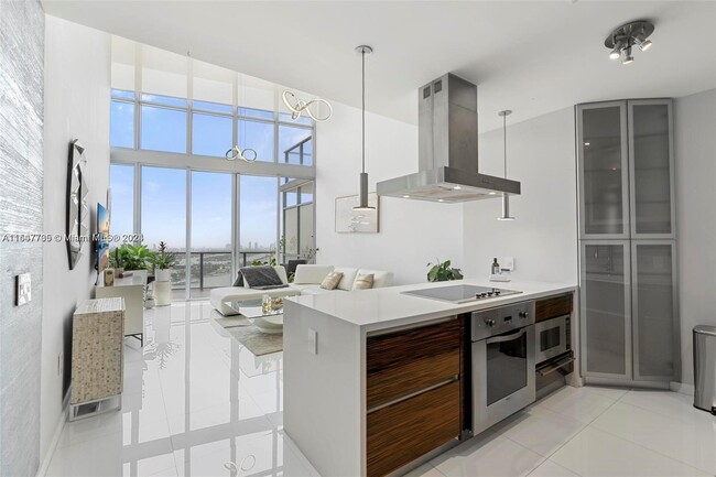 Photo - 1100 Biscayne Blvd Condo Unit #3705